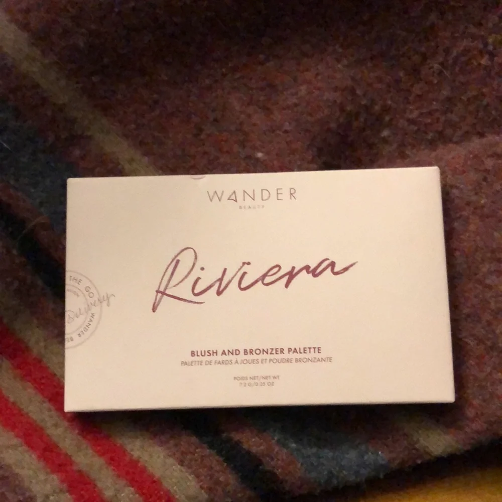 Wander Beauty go coastal